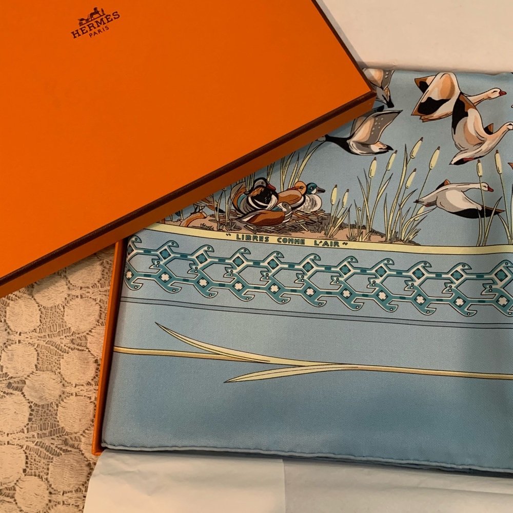 Hermès scarf